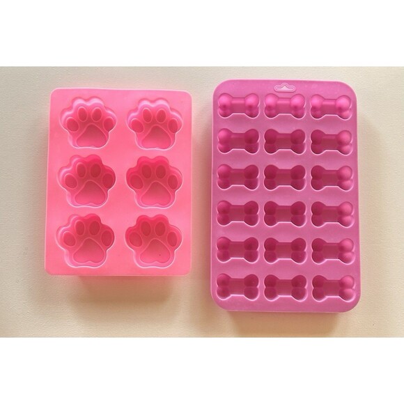 Puppy Dog Paw and Bone Silicone Molds Non-Stick Food Grade or Resin - Picture 2 of 3